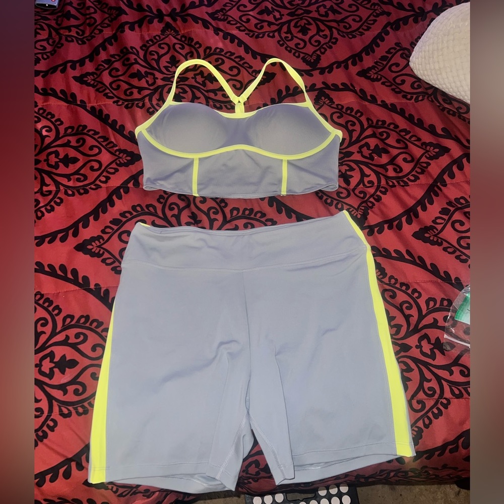 Victoria secret pink workout set